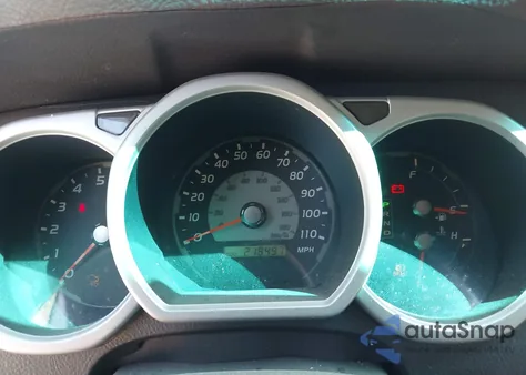 2004 Toyota 4Runner Sr5 V6 z USA, uszkodzony, nr VIN JTEBU14R948021136